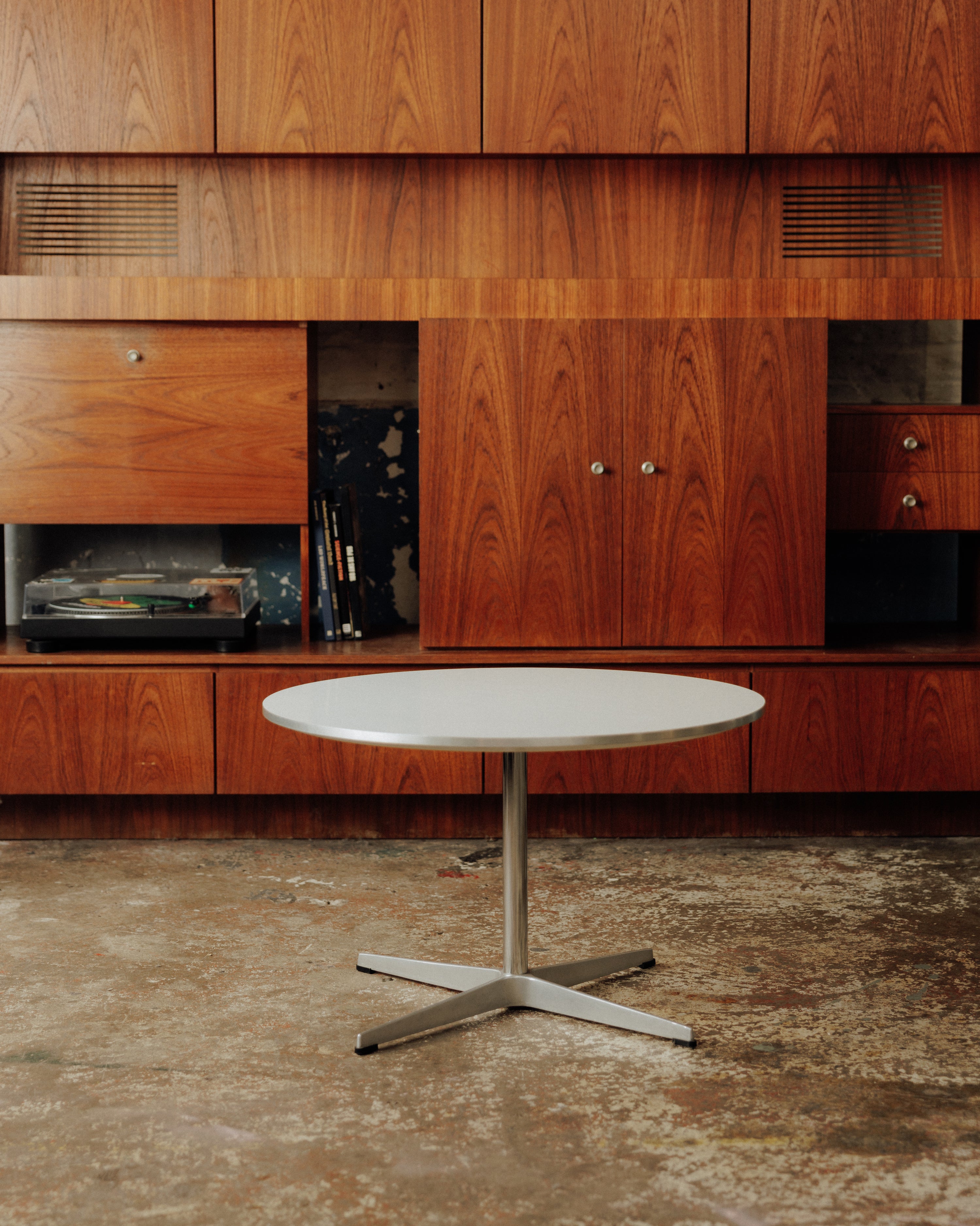 Arne Jacobsen - Table basse A222 pour Fritz Hansen