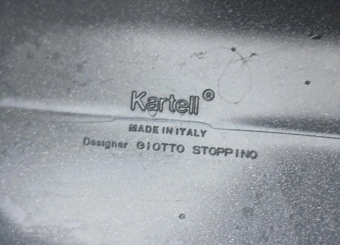 Giotto Stoppino - Porte-revues Kartell (1970)